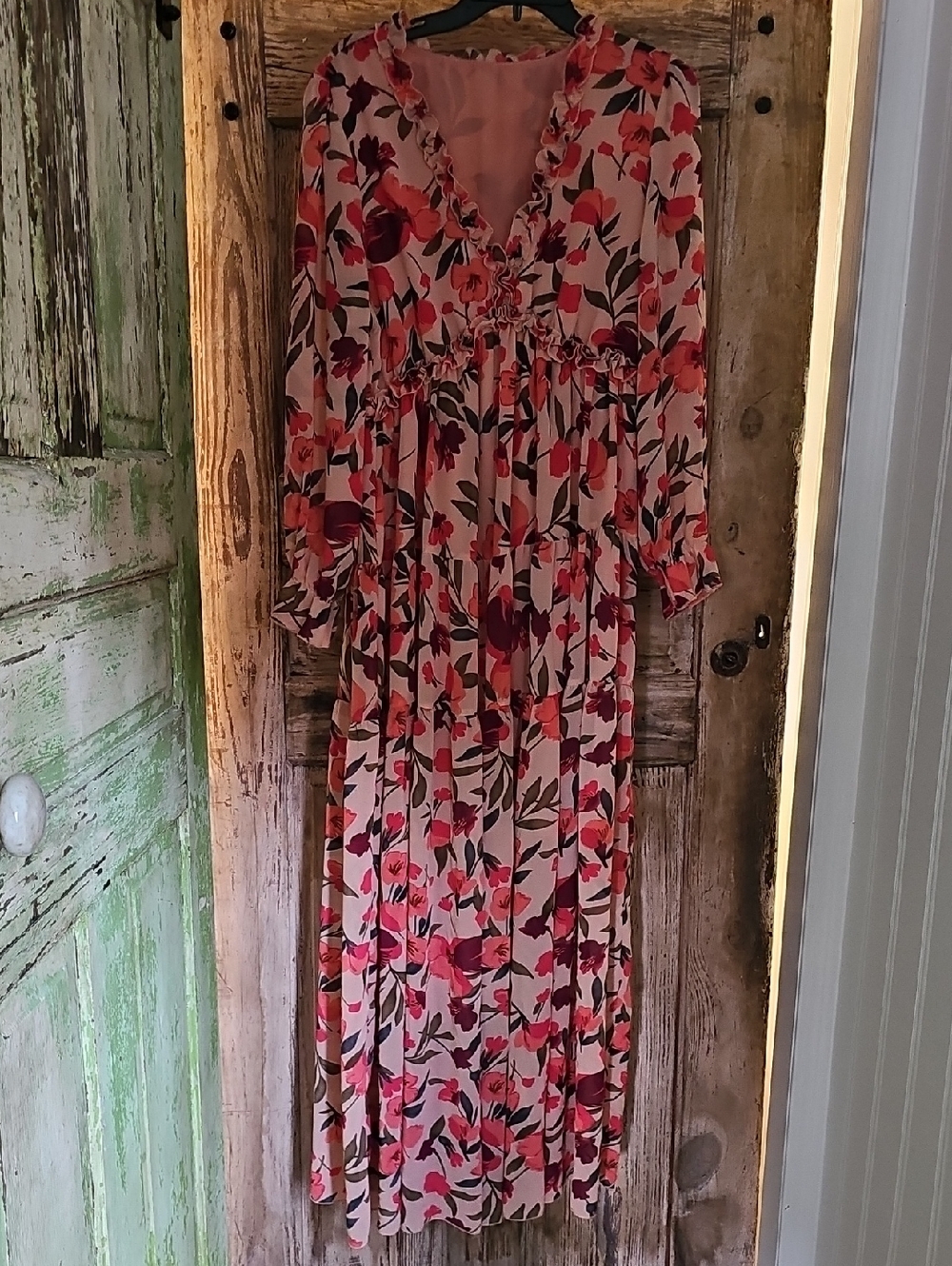 Floral V-Neck Maxi Dress in Pink and Red